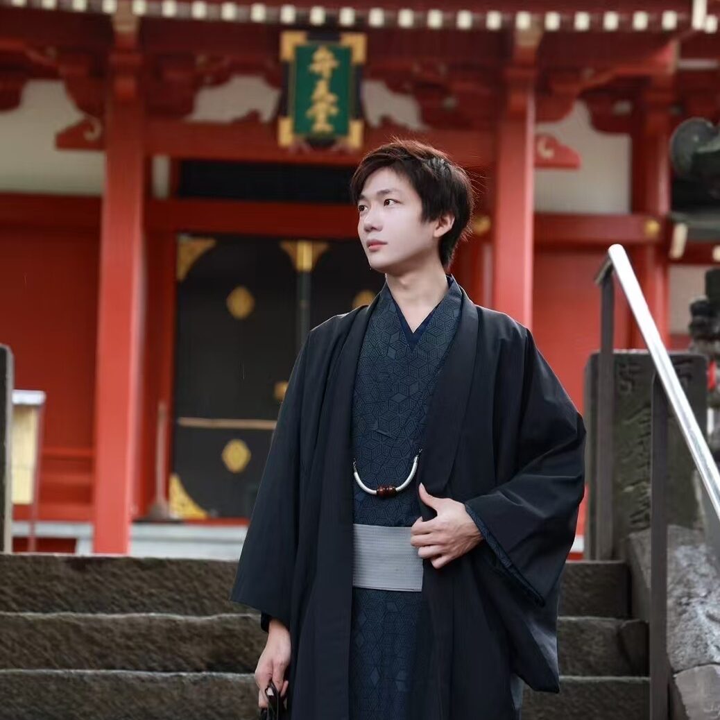 劉 偉（リュウ・イ）