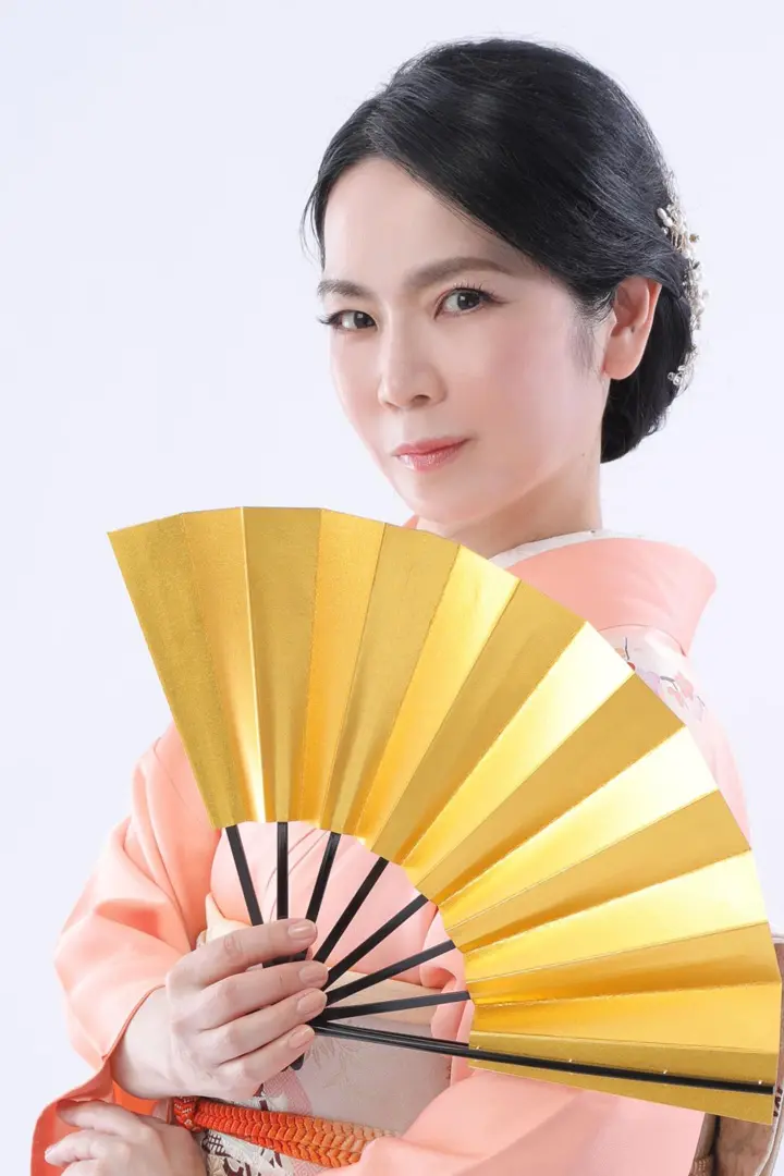 亘 美玲 様