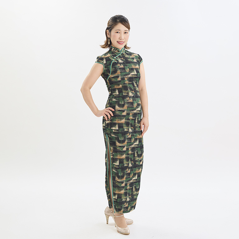 小松由依